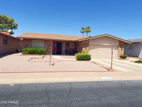 $549,900 | 2256 North Middlecoff Drive, Mesa, AZ 85215