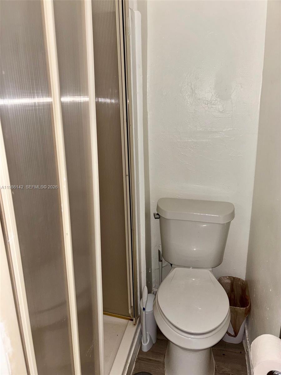 3241 Arthur Terrace Hollywood, FL 33021 - Photo 17 of 22 a bathroom with a toilet