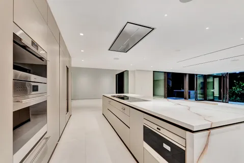$8,274,950 | 2130 South Miami Avenue, Miami, FL 33129