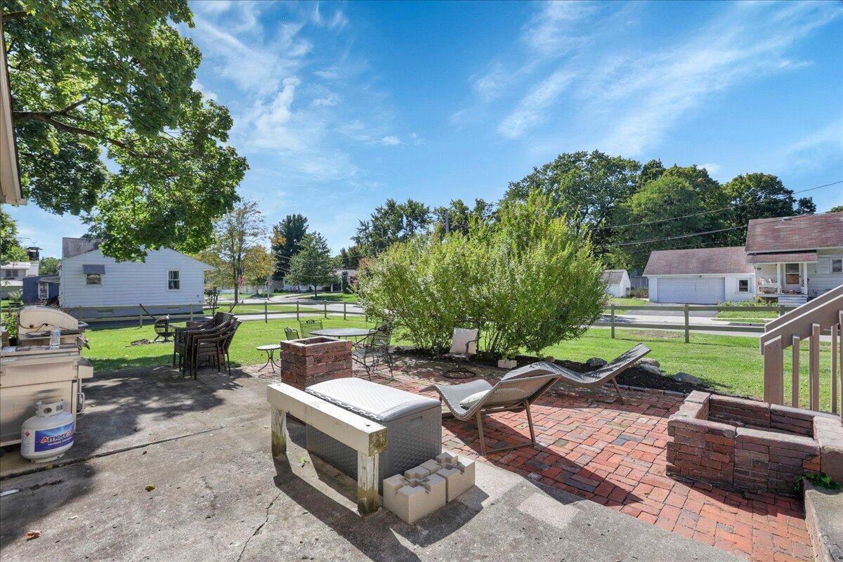 85 Old County Line Road Westerville, OH 43081 - Photo 58 of 66 Patio