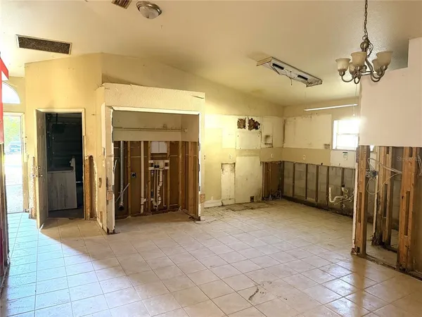 $154,900 | 250 Willow Place, Ormond Beach, FL 32174