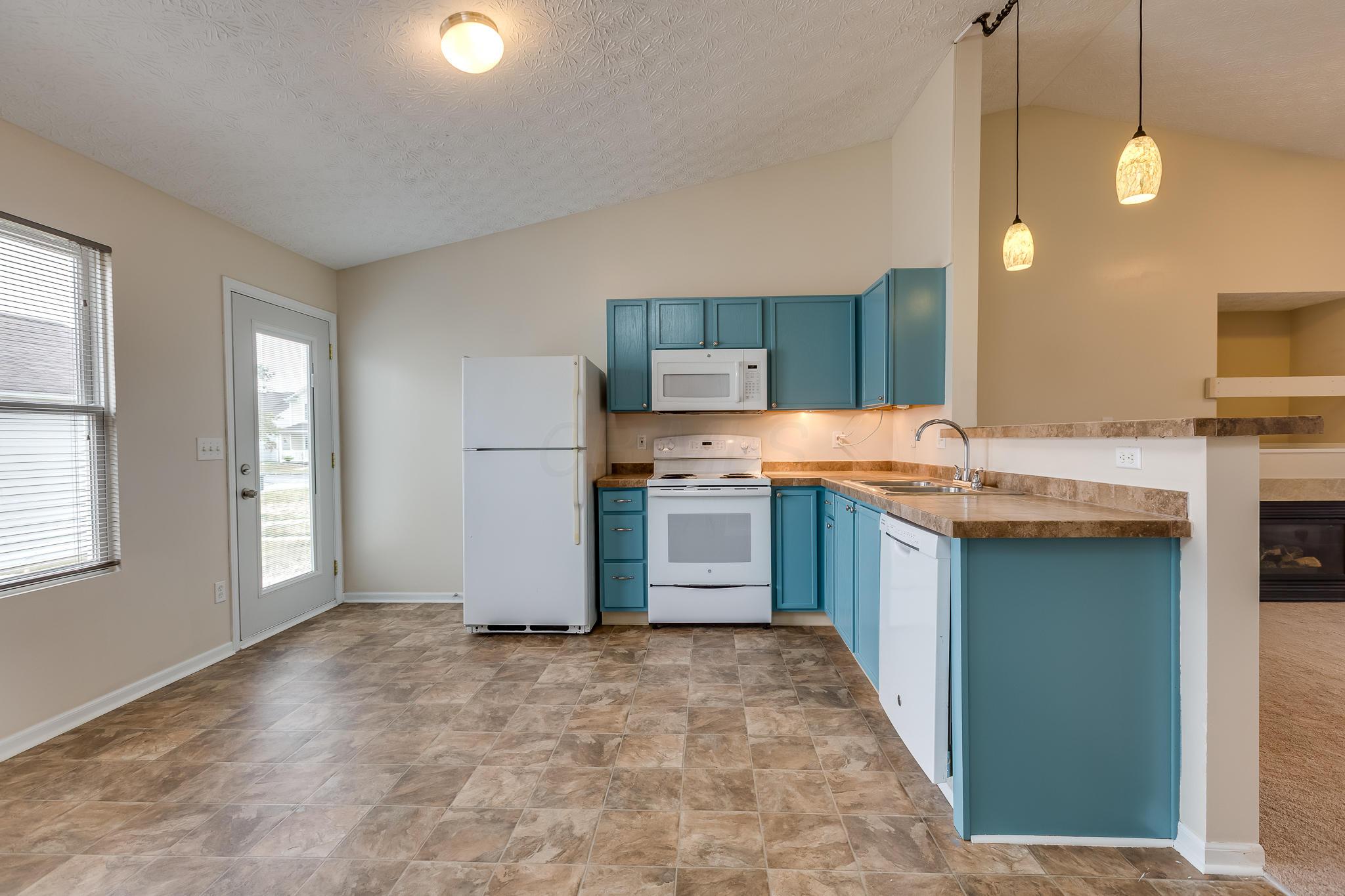414 Assembly Street, Unit 58 Galloway, OH 43119 - Photo 9 of 32