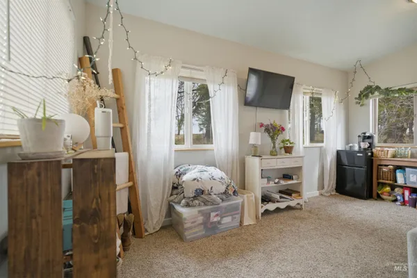 $575,000 | 3611 Highway 8, Troy, ID 83871