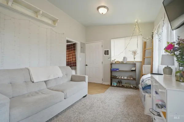 $575,000 | 3611 Highway 8, Troy, ID 83871