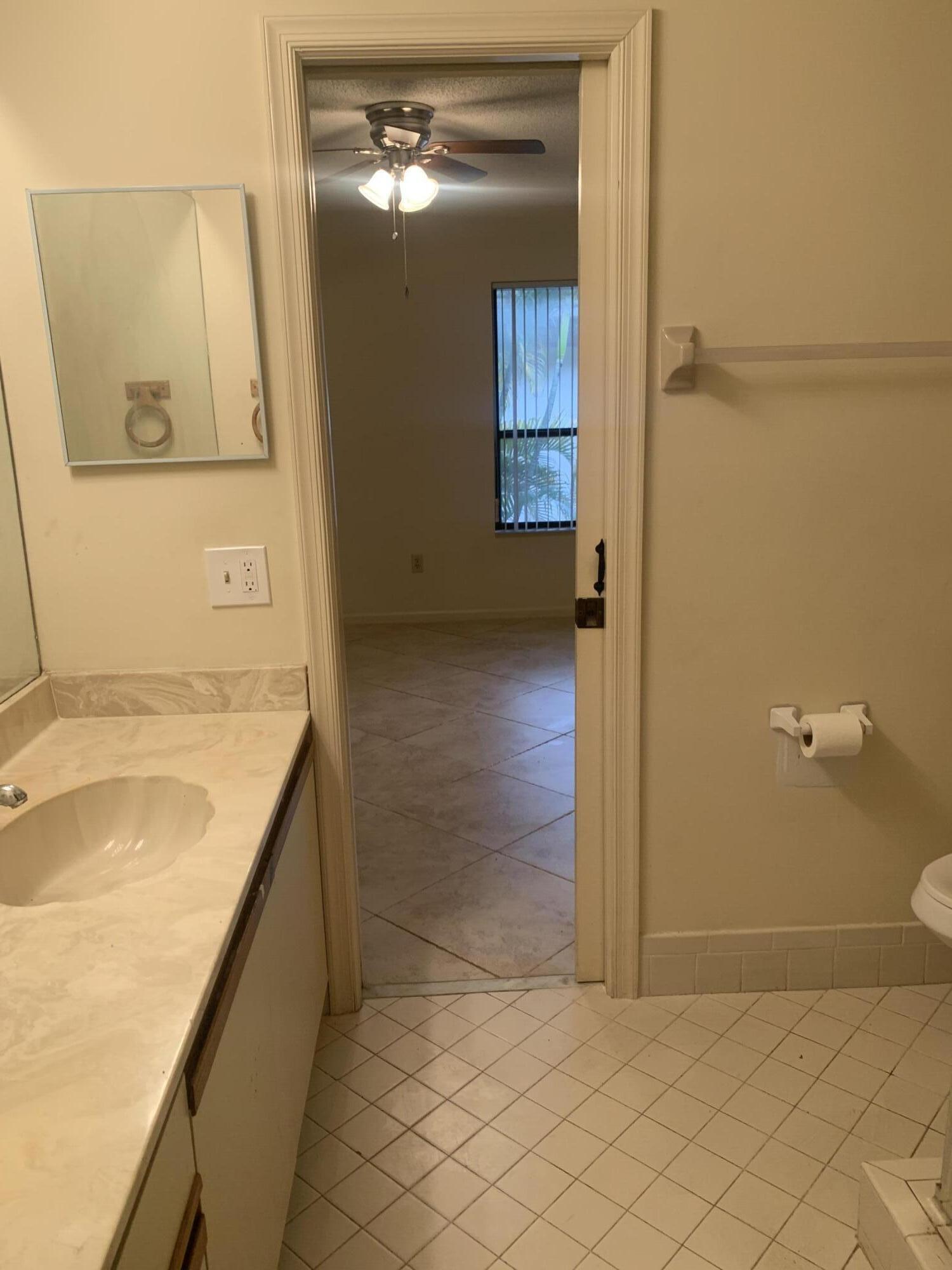 9298 Sable Ridge Circle, Unit D Boca Raton, FL 33428 - Photo 17 of 30 IMG-4239