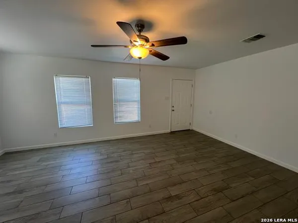 $1,450 | 302 Kenmar Drive, San Antonio, TX 78220
