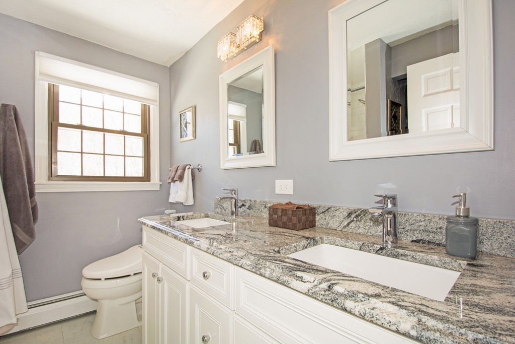 10 Nottingham Road Westborough, MA 01581 - Photo 16 of 30 Gallery Image 16