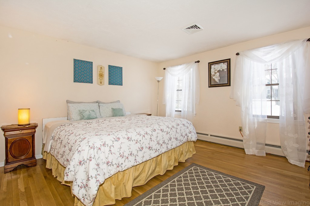 10 Nottingham Road Westborough, MA 01581 - Photo 17 of 30 Gallery Image 17