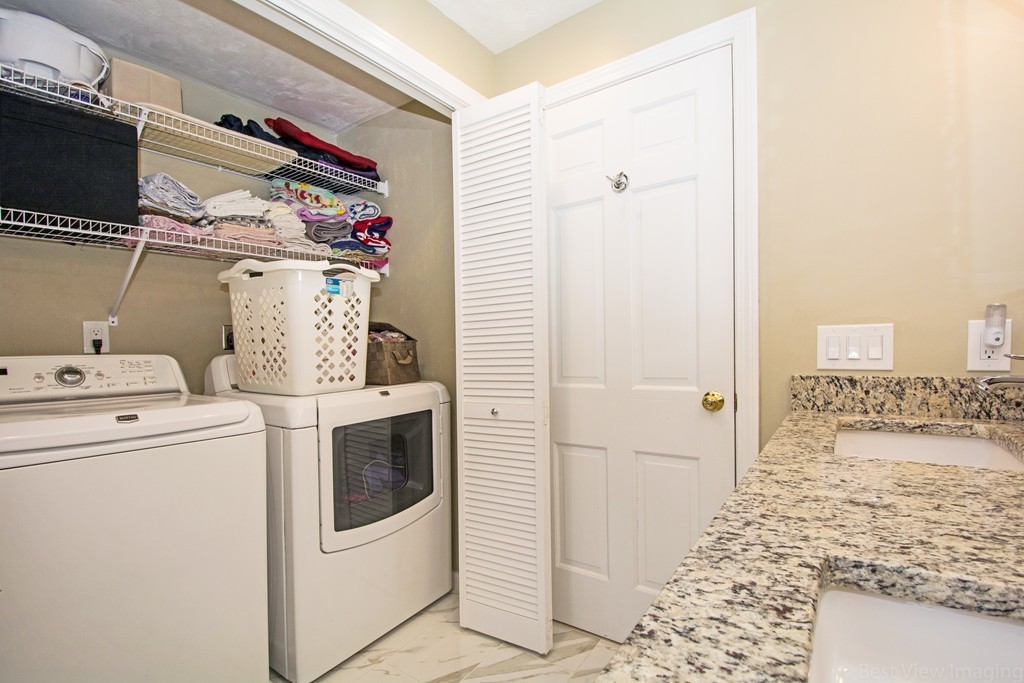 10 Nottingham Road Westborough, MA 01581 - Photo 20 of 30 Gallery Image 20