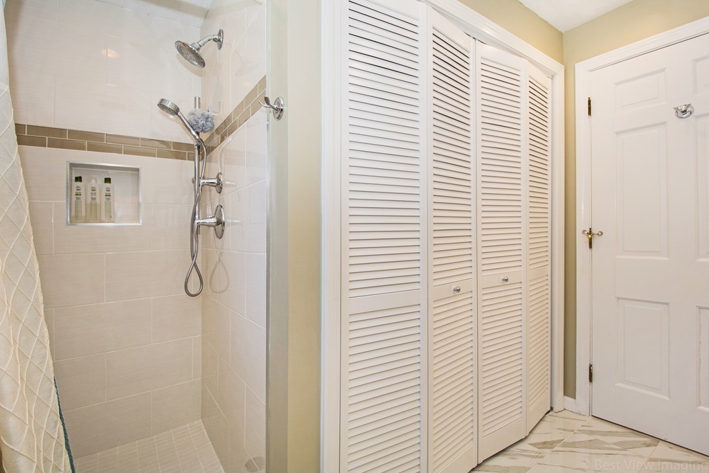 10 Nottingham Road Westborough, MA 01581 - Photo 22 of 30 Gallery Image 22
