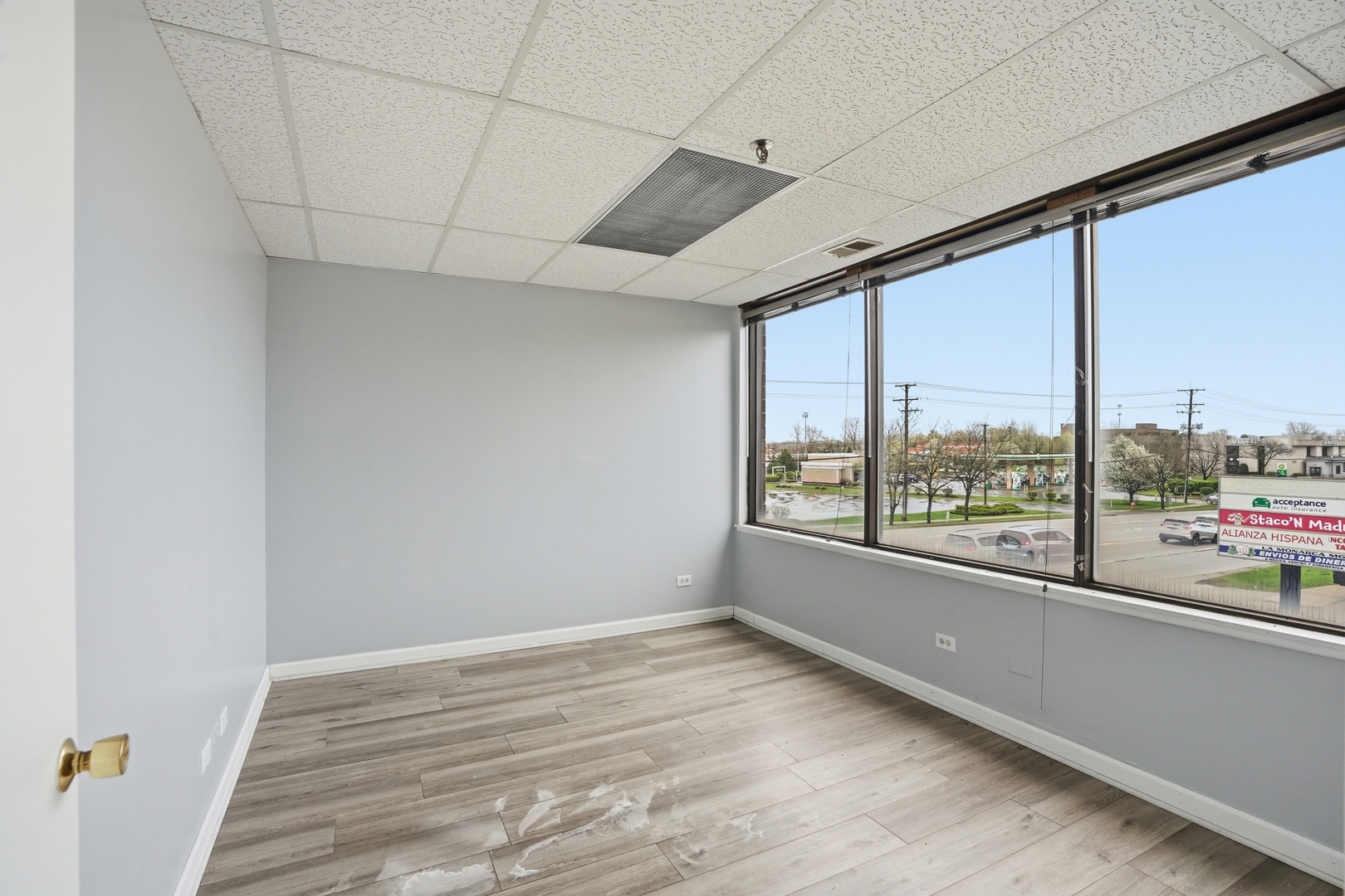 2071 Irving Park Road Hanover Park, IL 60133 - Photo 12 of 53 a view of a room with window