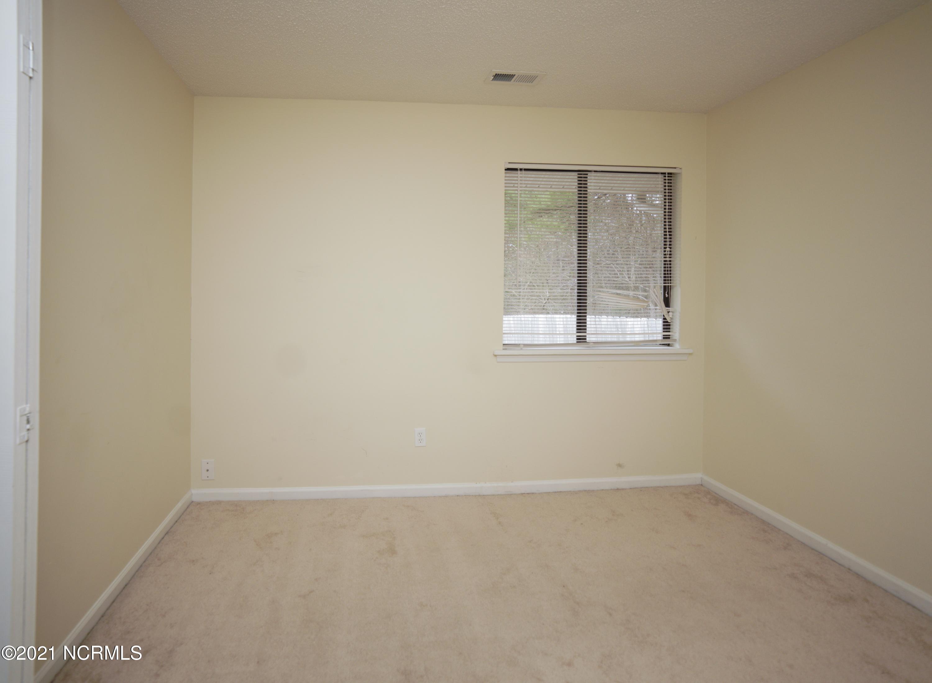 1035 Massey Road Jacksonville, NC 28546 - Photo 17 of 25 17