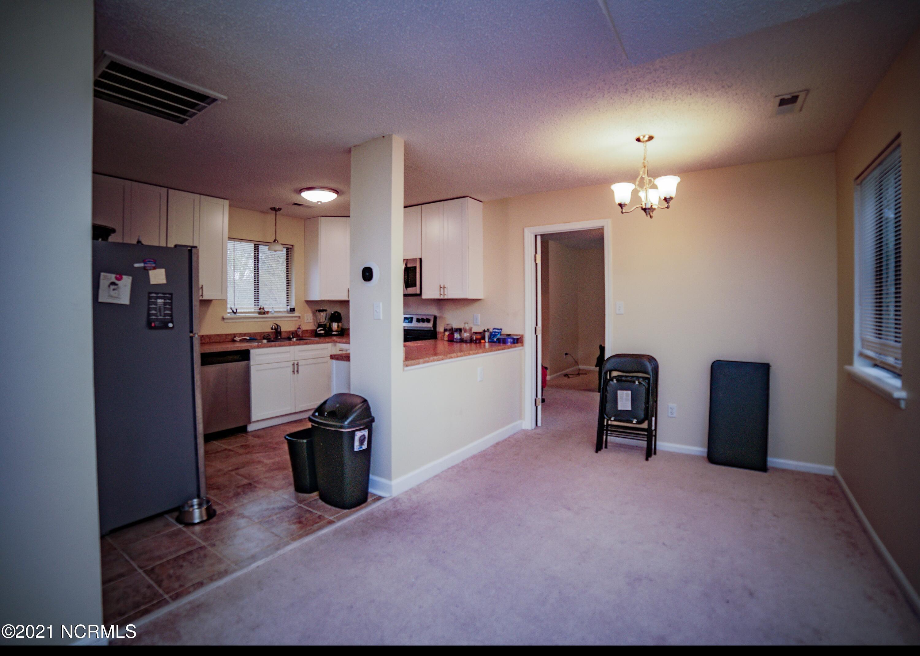 1035 Massey Road Jacksonville, NC 28546 - Photo 8 of 25 8