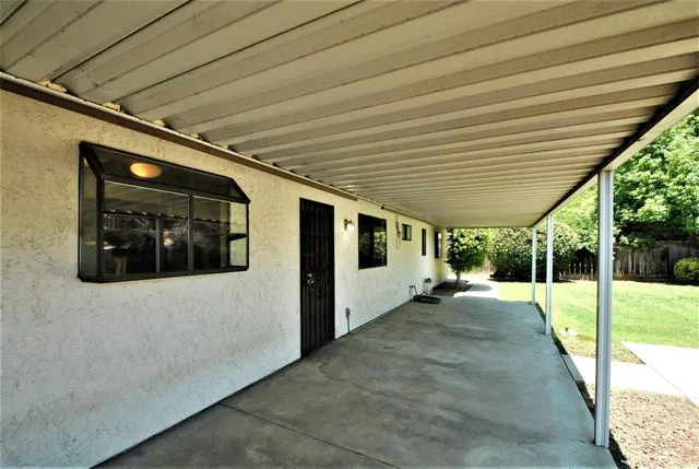 $2,595 | 1161 Filbert Avenue, Clovis, CA 93611