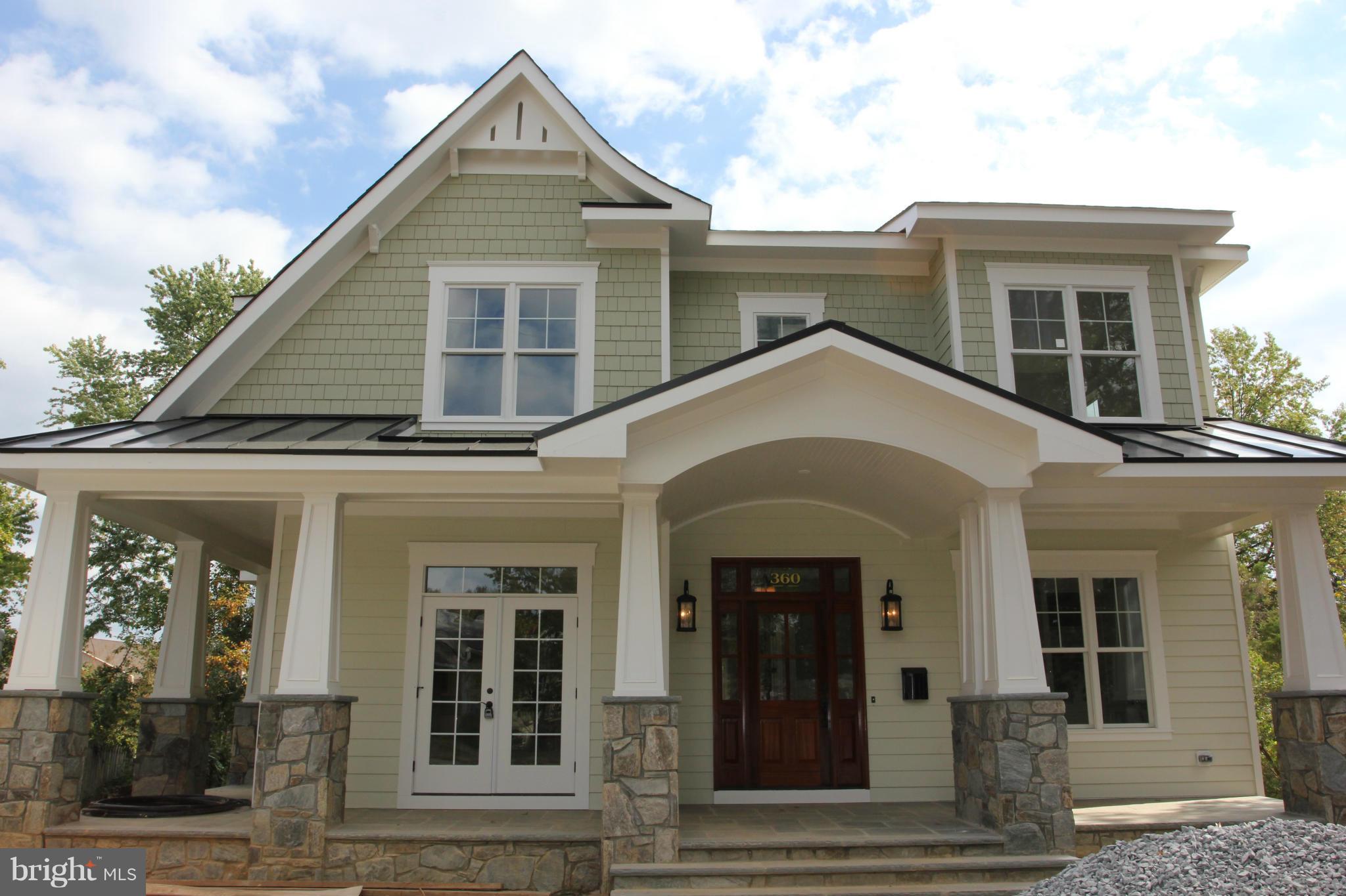 360 Windover Avenue Northwest Vienna, VA 22180 - Photo 1 of 7 Exterior (Front)