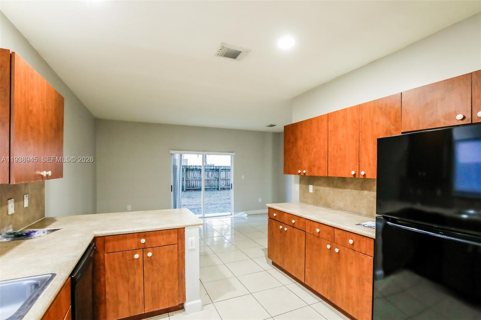 377 Northeast 29th Terrace Homestead, FL 33033 - Photo 9 of 18