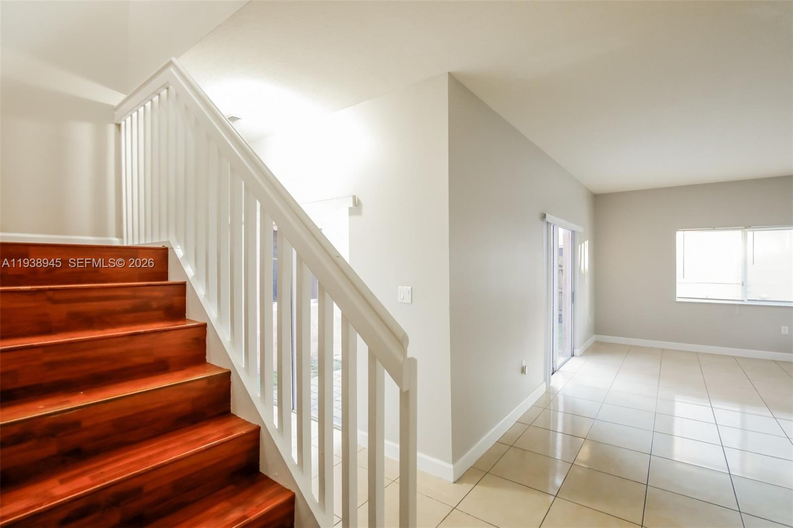 377 Northeast 29th Terrace Homestead, FL 33033 - Photo 10 of 18