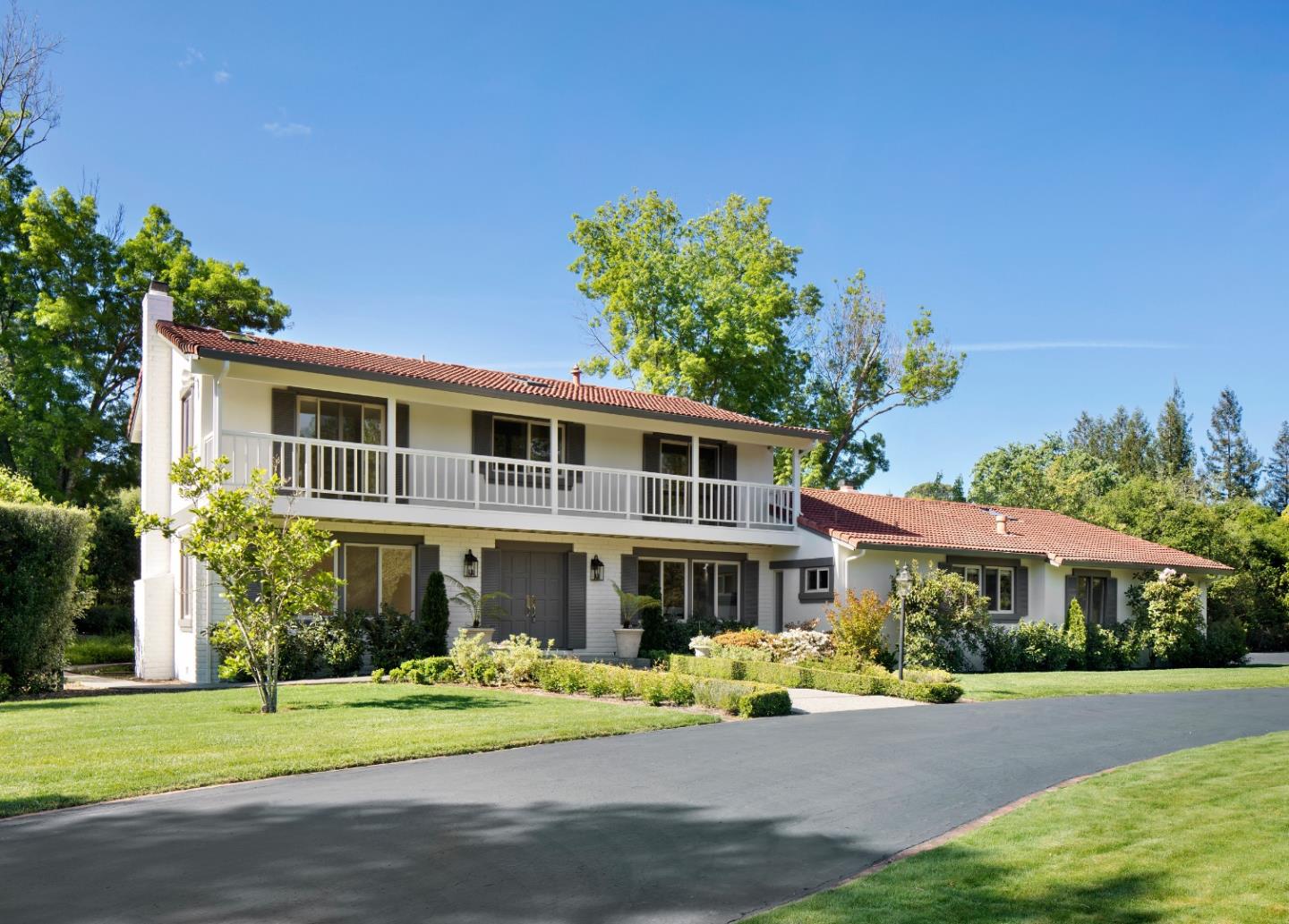 9 Valley Road Atherton, CA 94027 - Photo 1 of 25 Gallery Image 1