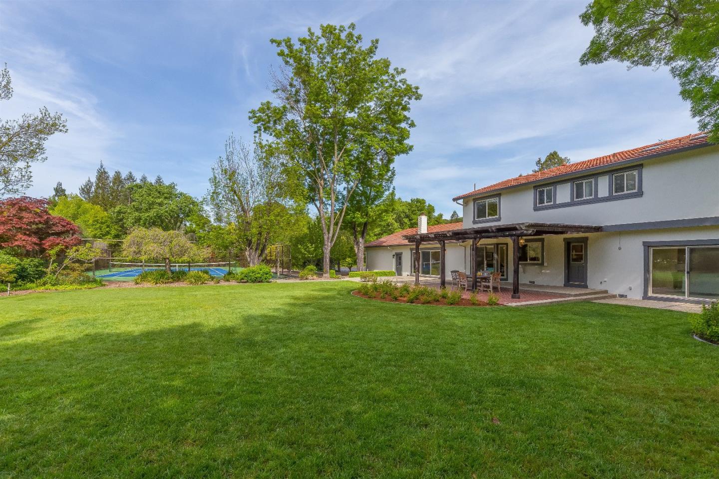 9 Valley Road Atherton, CA 94027 - Photo 23 of 25 Gallery Image 23
