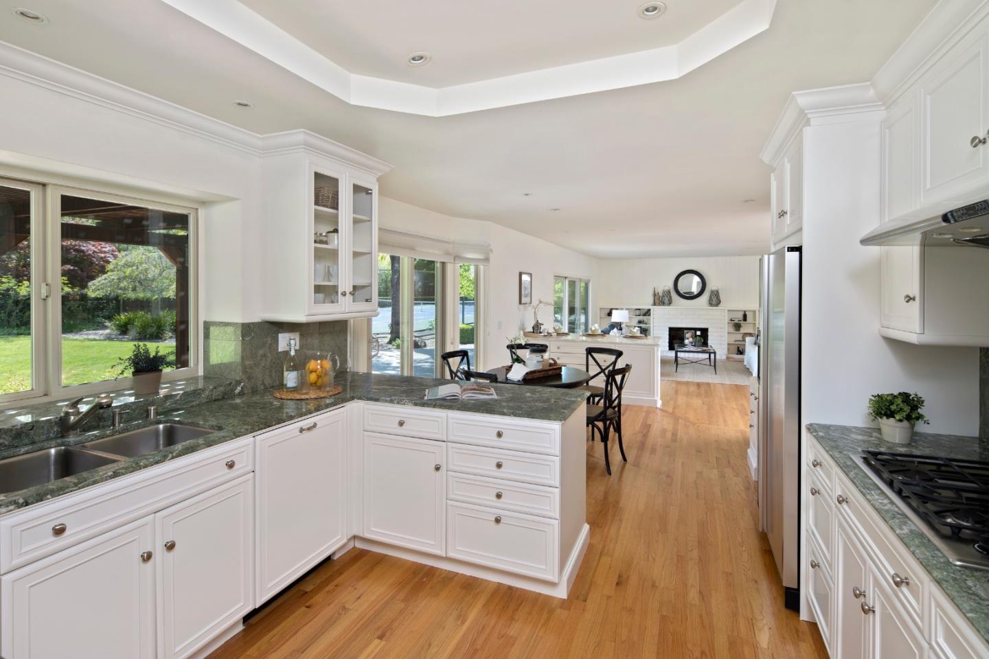9 Valley Road Atherton, CA 94027 - Photo 8 of 25 Gallery Image 8
