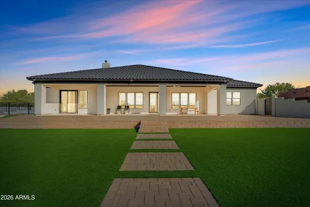 $1,275,000 | 1617 West Maddock Road, Phoenix, AZ 85086