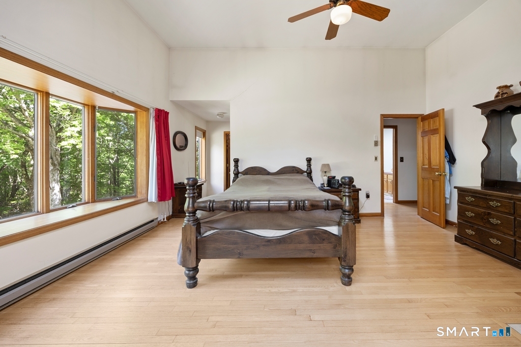 930 Spindle Hill Road Wolcott, CT 06716 - Photo 19 of 40 Primary bedroom