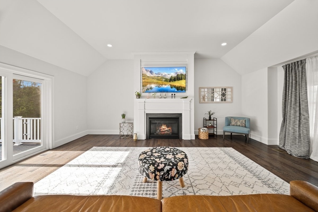 64 Copperwood Road Pembroke, MA 02359 - Photo 13 of 37