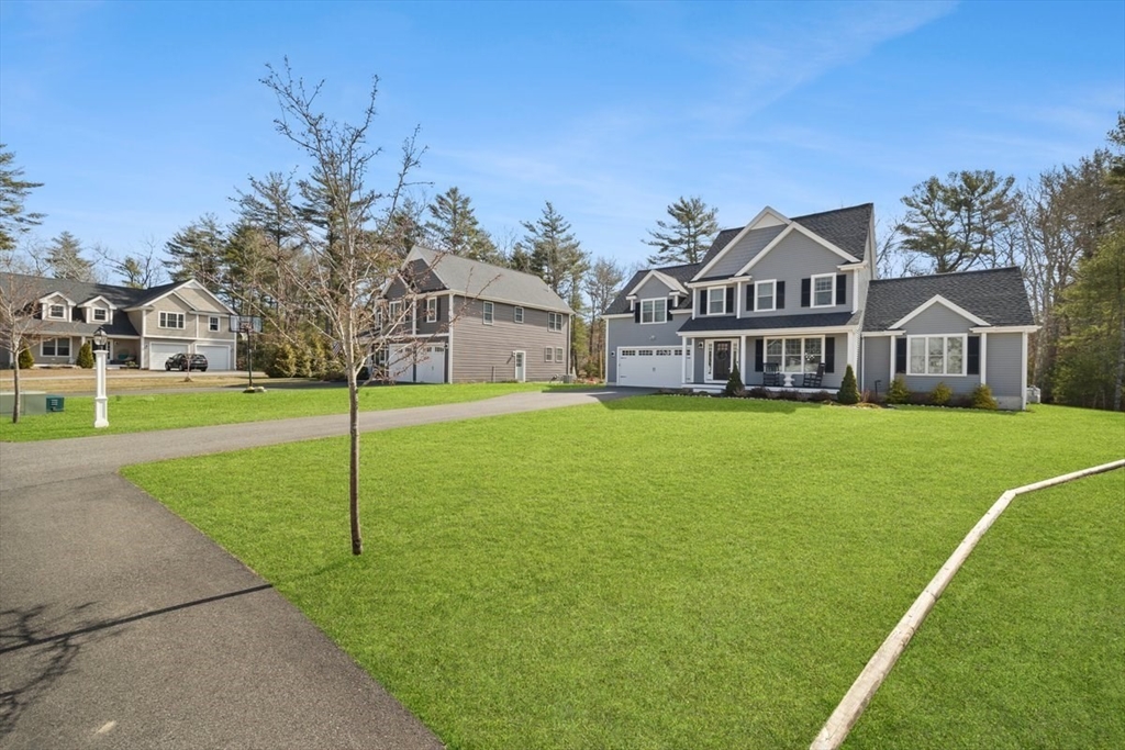 64 Copperwood Road Pembroke, MA 02359 - Photo 2 of 37