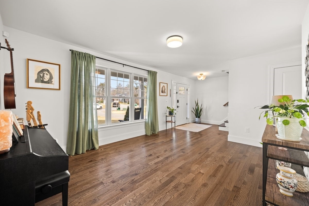 64 Copperwood Road Pembroke, MA 02359 - Photo 9 of 37