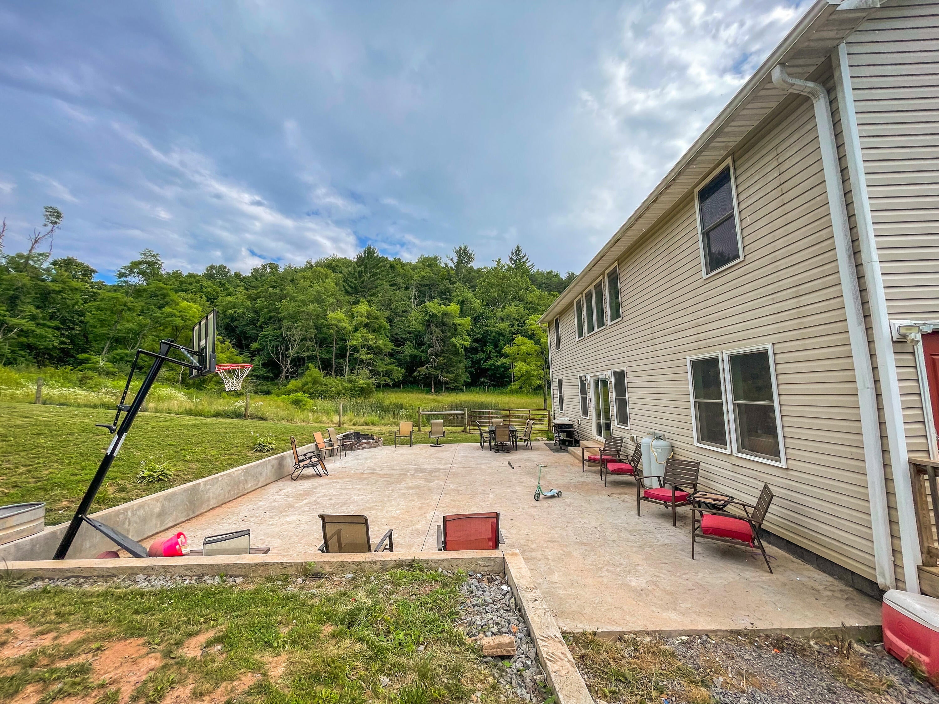 2305 Horseshoe Bend Road Ronceverte, WV 24970 - Photo 17 of 66 Gallery Image 17