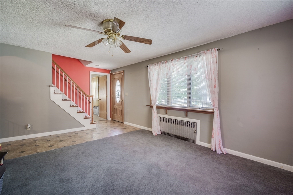 631 Newbury Street Springfield, MA 01104 - Photo 14 of 25 Gallery Image 14