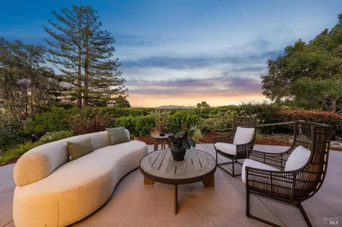 $2,595,000 | 748 Beechnut Court, San Rafael, CA 94903