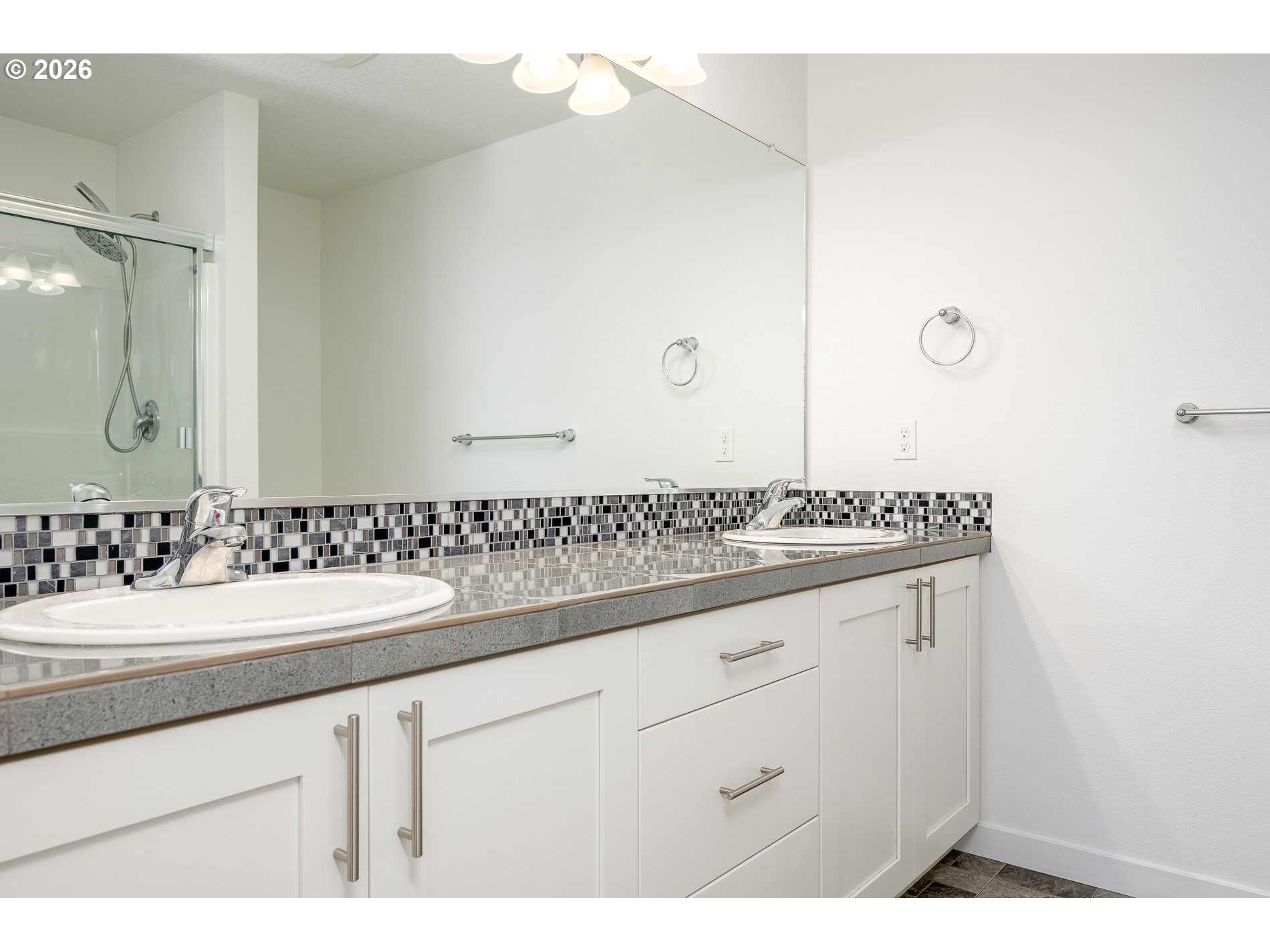 835 South 25th Avenue Cornelius, OR 97113 - Photo 13 of 19