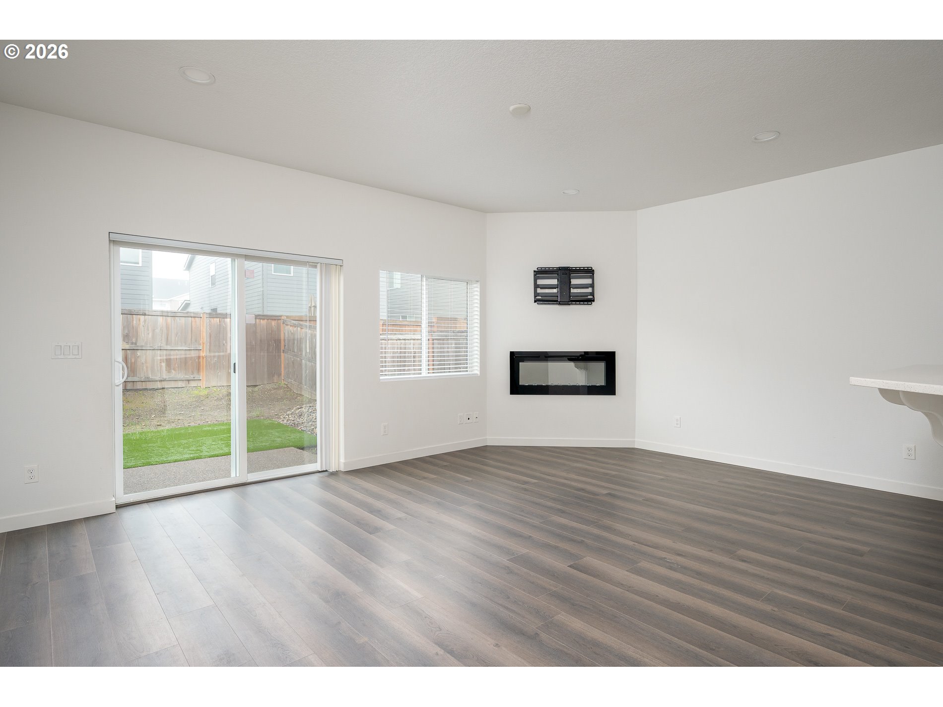 835 South 25th Avenue Cornelius, OR 97113 - Photo 7 of 19