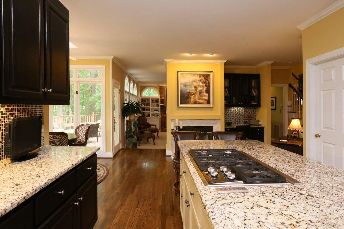 8801 Ashdown Court Raleigh, NC 27613 - Photo 16 of 25 Kitchen