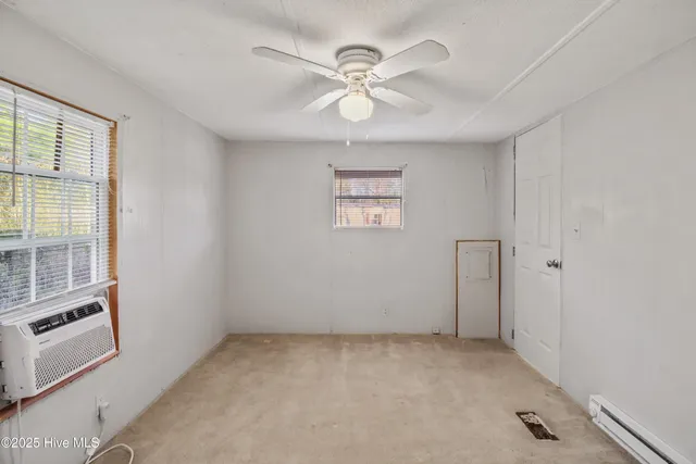 $1,050 | 1200 Rocky Run Road, Unit 16, Midway Park, NC 28544