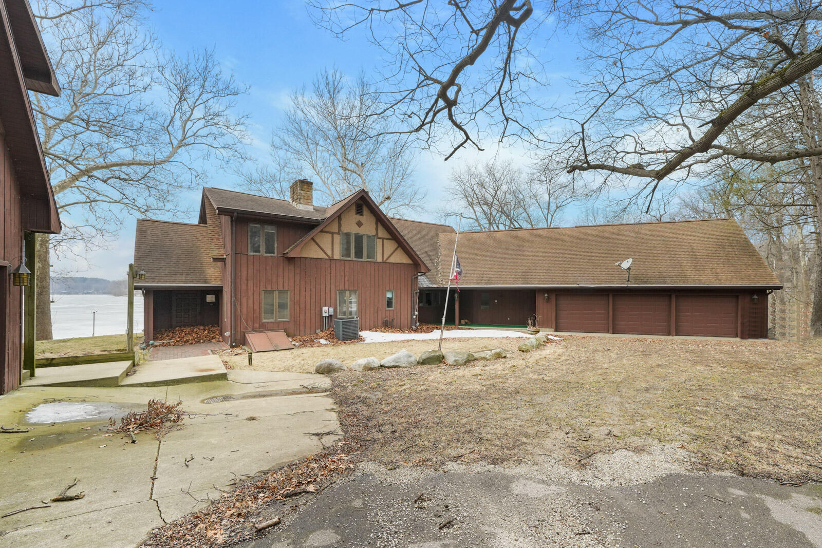 11451 Coon Hollow Road Three Rivers, MI 49093 - Photo 2 of 51 11451 Coon Hollow Rd (53) (27 of 53)