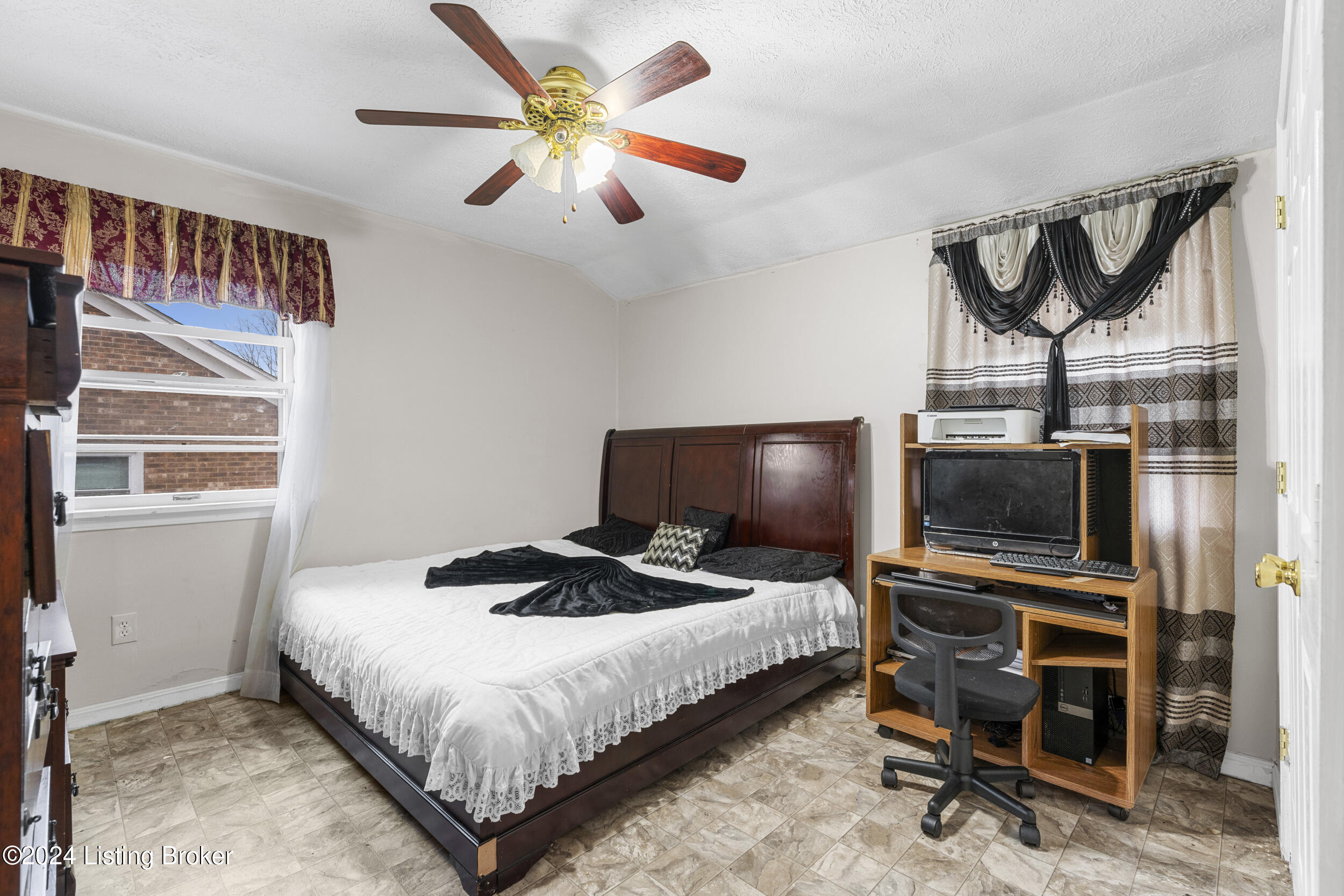 7710 Laurel Ridge Road Louisville, KY 40219 - Photo 14 of 38 dsc09807