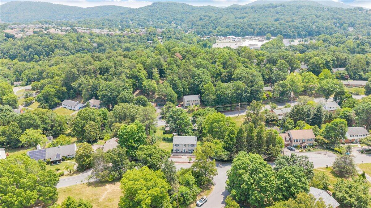 3702 Winding Way Road Southwest Roanoke, VA 24015 - Photo 66 of 80 066-DJI_20260609124543_0289_D