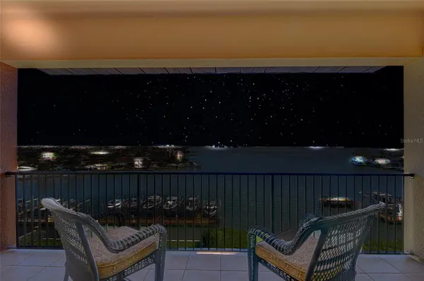 a view of multiple houses with a yard