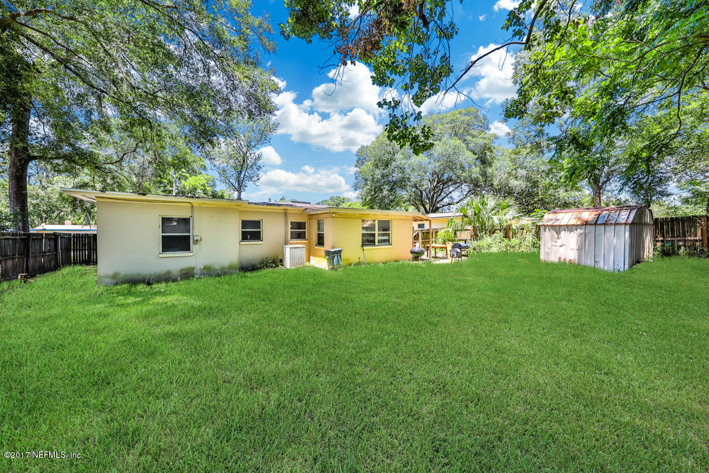 339 Brunswick Road Jacksonville, FL 32216 - Photo 16 of 17 Backyard