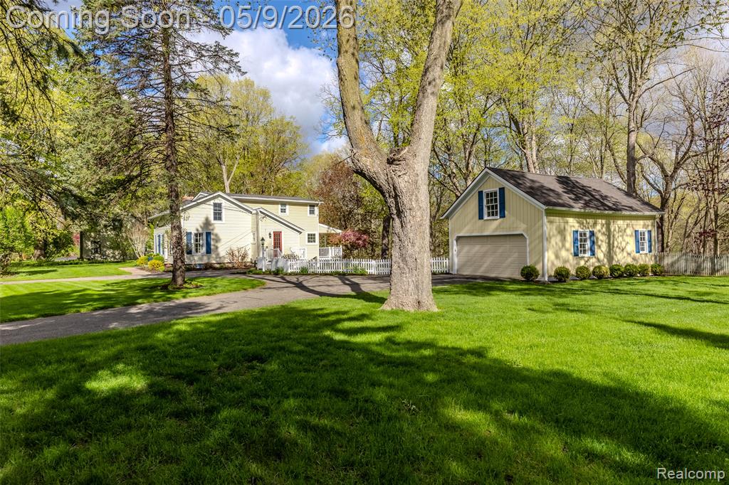 1081 East Tienken Road Rochester, MI 48306 - Photo 10 of 79 Gallery Image 10