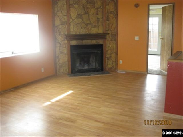 2735 Dahlia Way Reno, NV 89512 - Photo 2 of 9 Photo 2