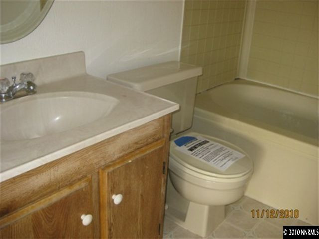 2735 Dahlia Way Reno, NV 89512 - Photo 6 of 9 Photo 6