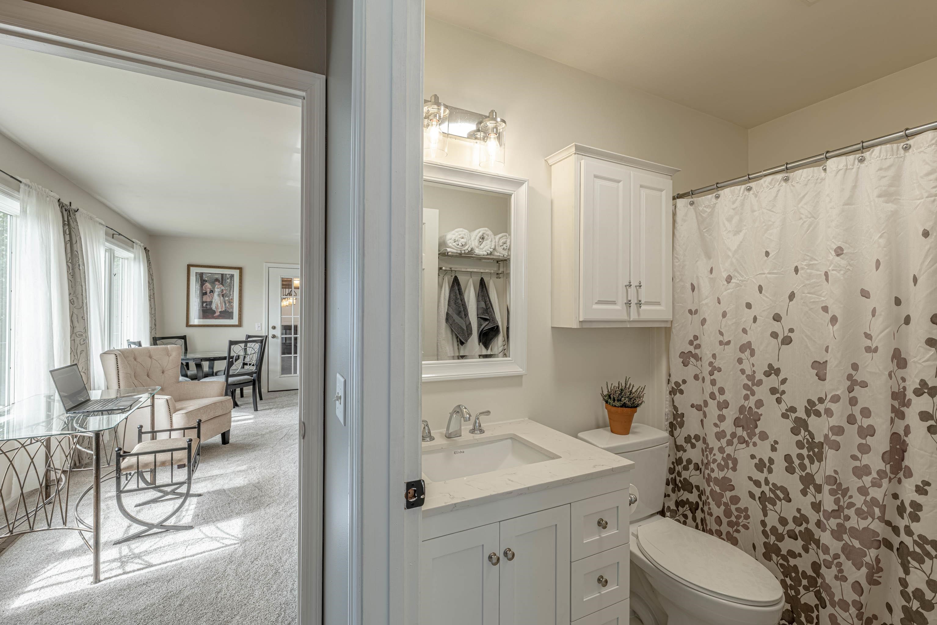 6233 Countryside Lane Madison, WI 53705 - Photo 32 of 73