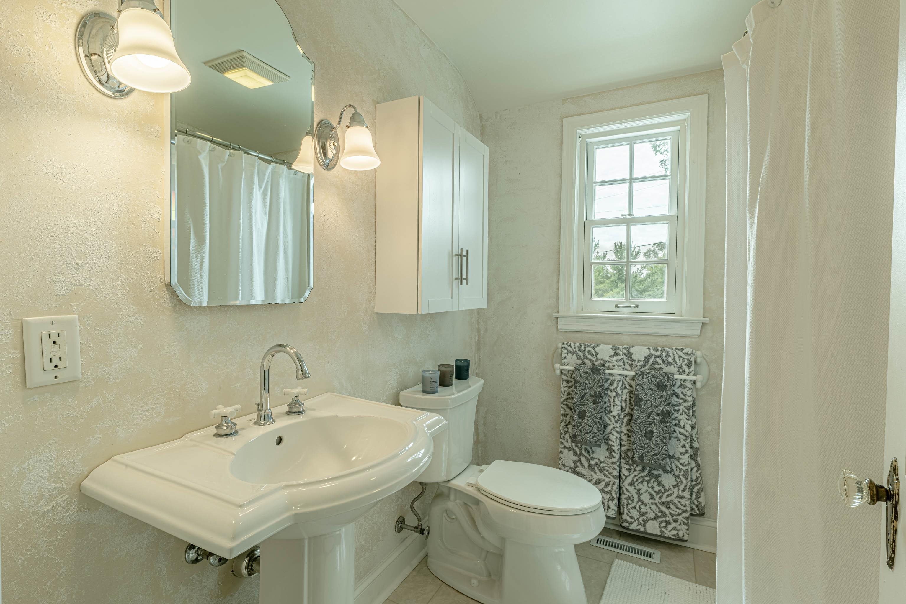 6233 Countryside Lane Madison, WI 53705 - Photo 51 of 73