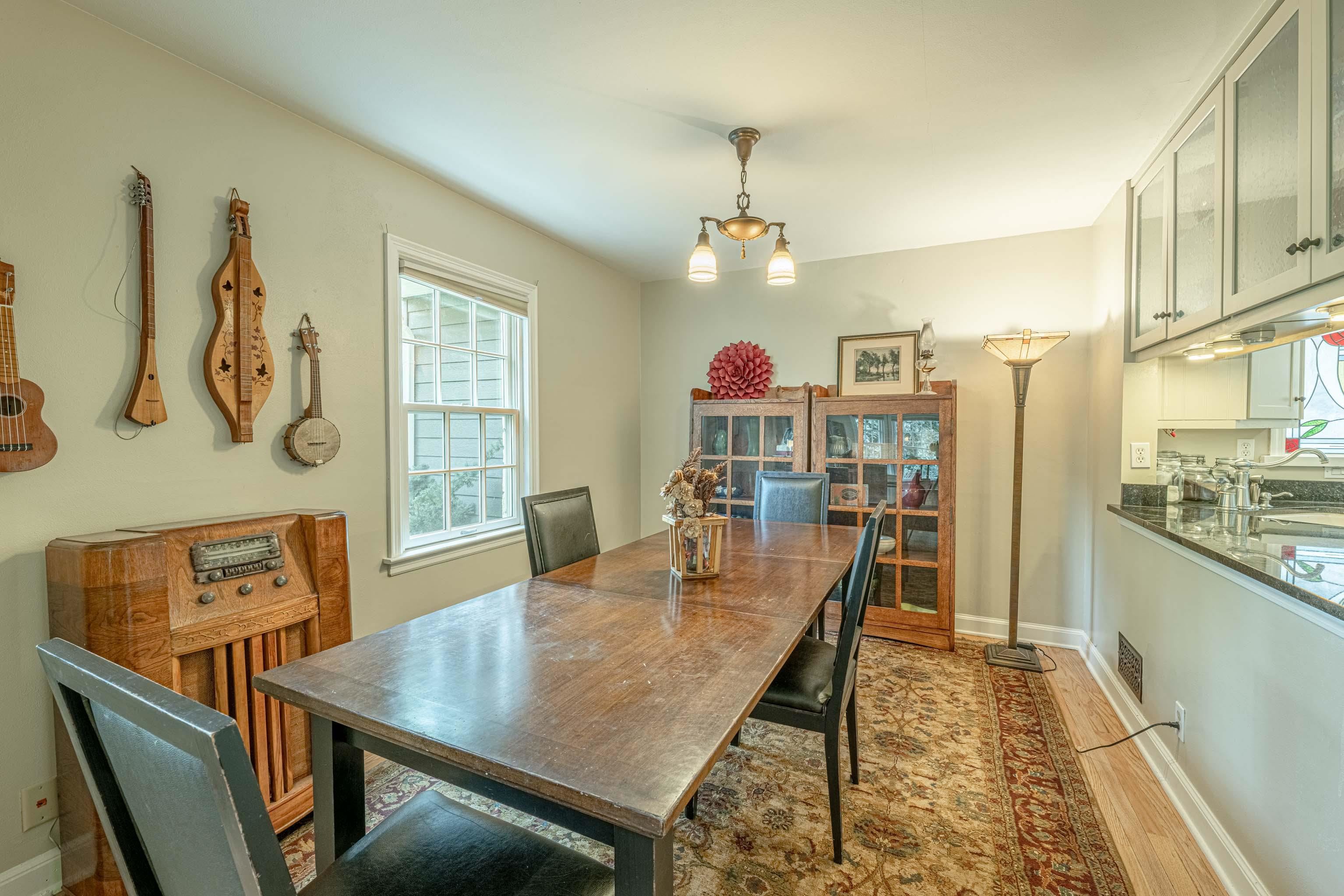 6233 Countryside Lane Madison, WI 53705 - Photo 8 of 73