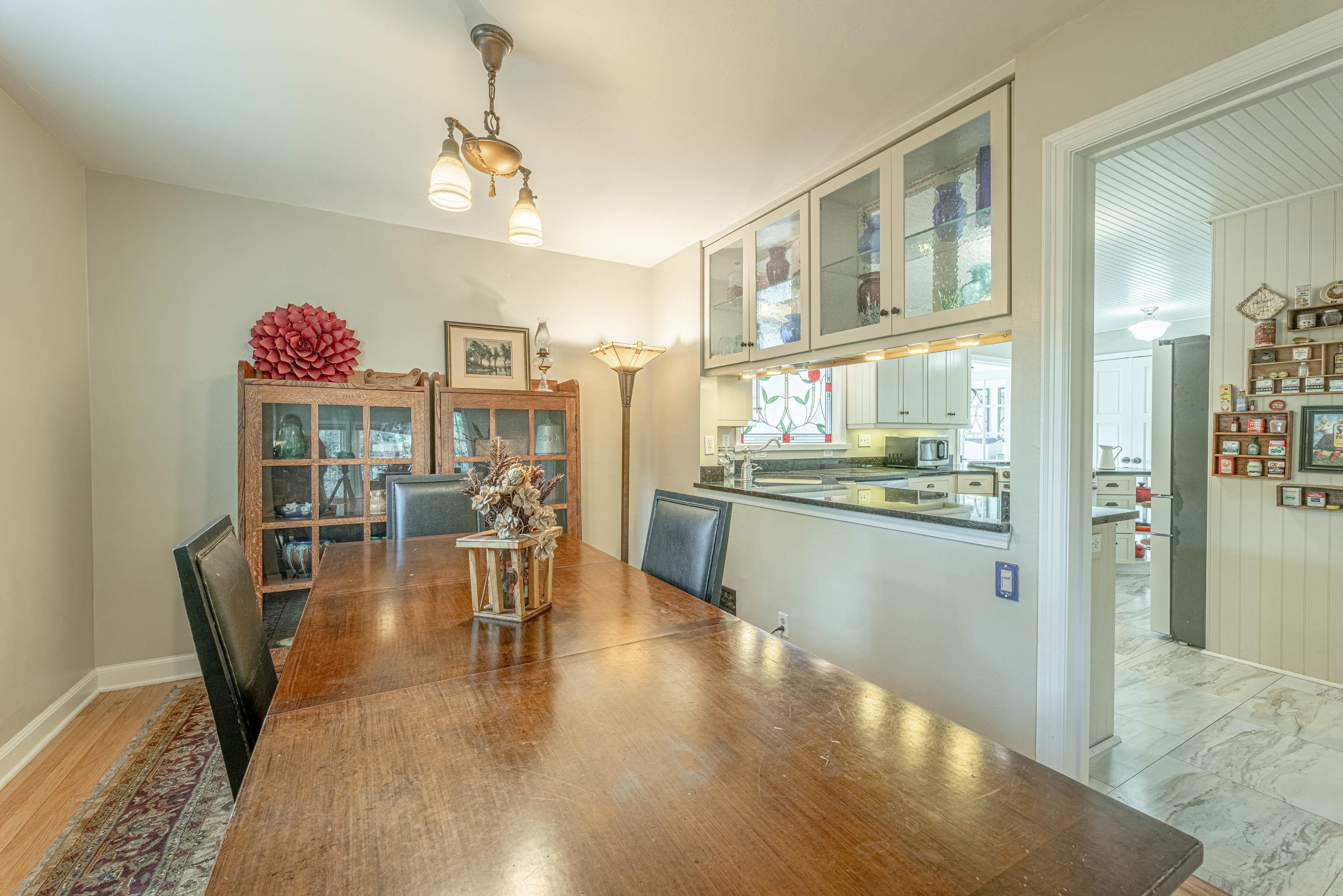 6233 Countryside Lane Madison, WI 53705 - Photo 10 of 73