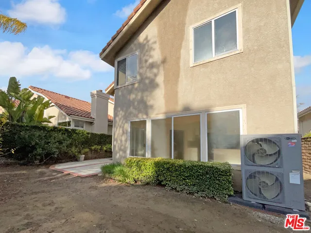 $935,000 | 650 Twin Peaks Avenue, Simi Valley, CA 93065