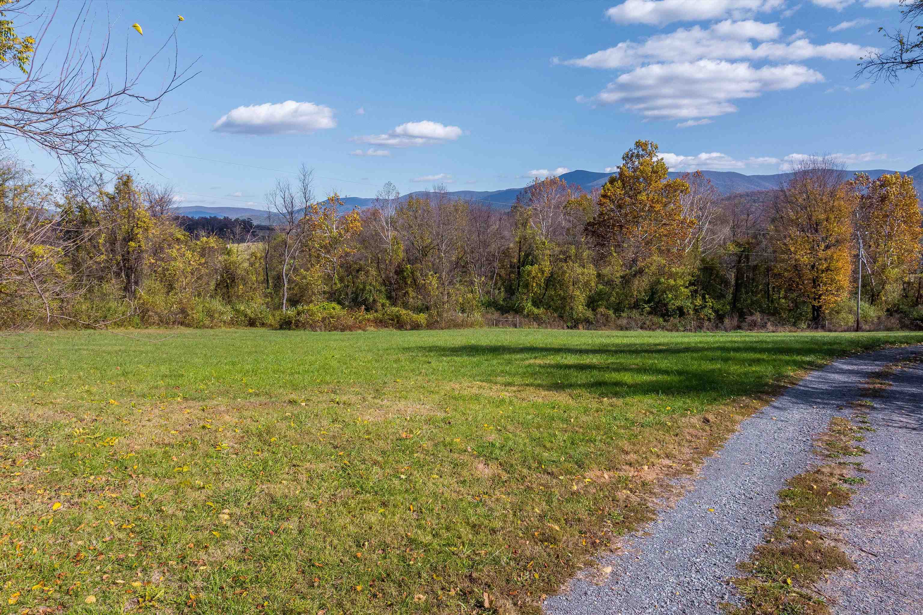 326-328 Running Pine Road Luray, VA 22835 - Photo 1 of 22